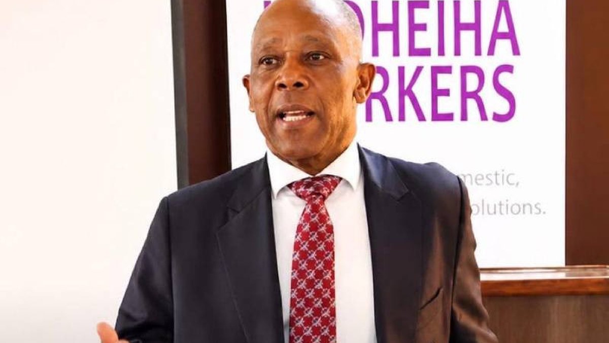 Albert Njeru Obed, Khasnaji Guud ee COTU, ayaa dhintay
