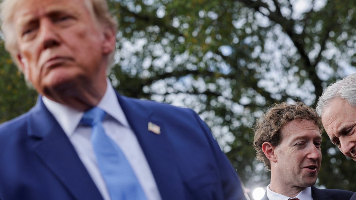 Madaxweyne Trump wuxuu sheegay inuu 32 maalmood ku bixi doono doorashada dhexe ee Mareykanka