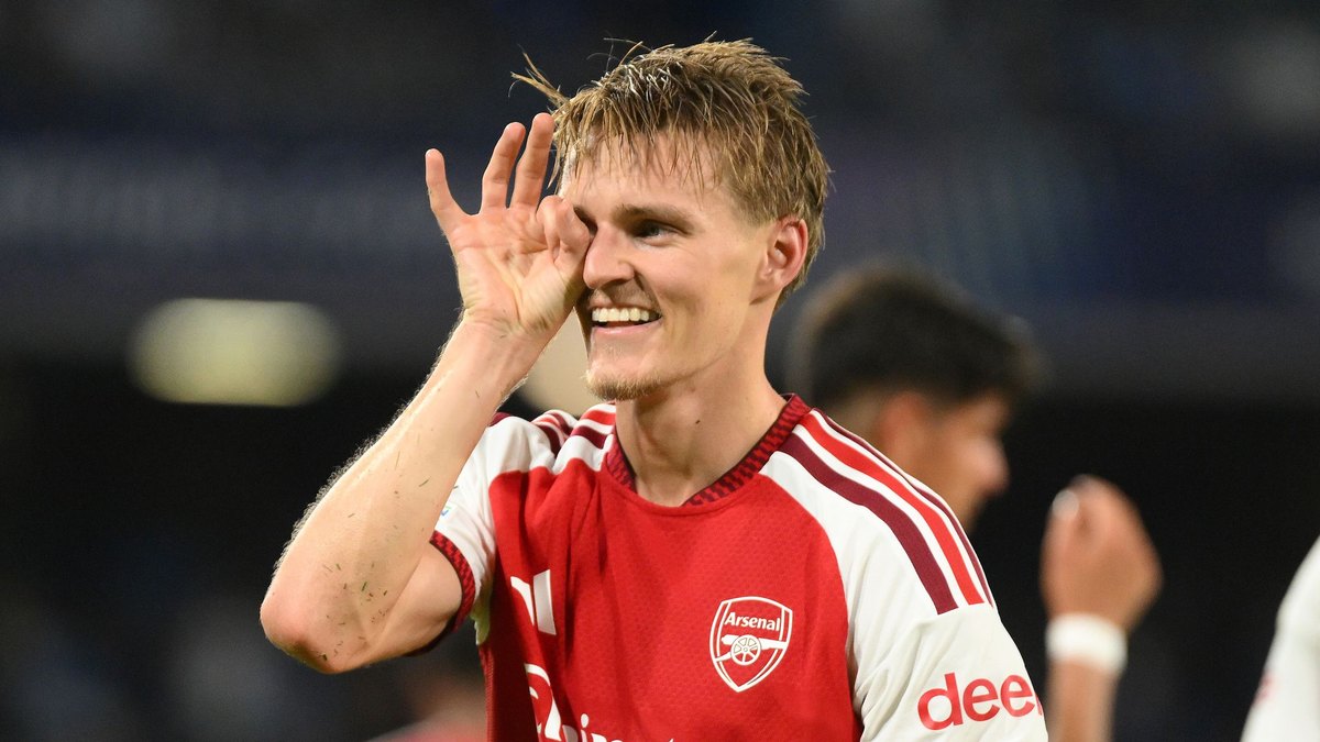 Odegaard wuxuu ku guuleystay in Arsenal ay Napoli uga badiso tartanka Champions League