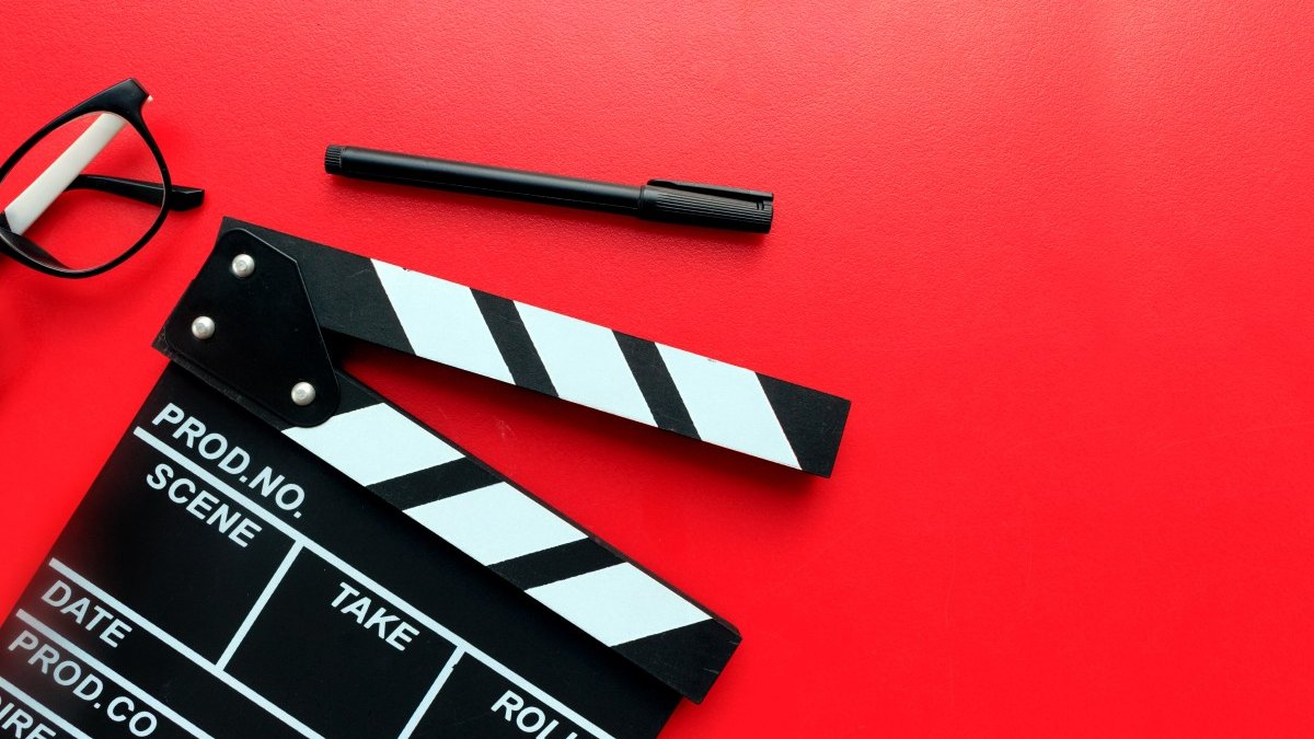 Xiddigaha Hollywood-ka Oo Galay Suuqa Riwaayadaha Yaryar ee Taleefanka
