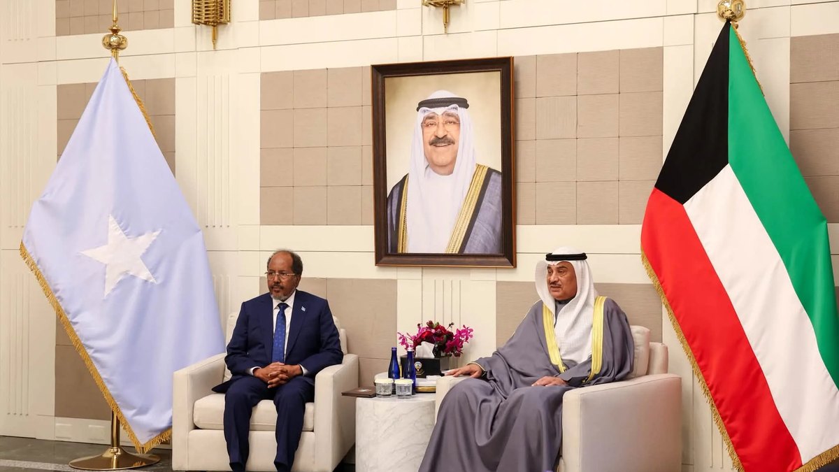Xasan Sheekh iyo Madaxweynaha Serbia iyo Dhaxal-sugaha Kuwait wada hadlay xiriirka iyo amniga gobolka