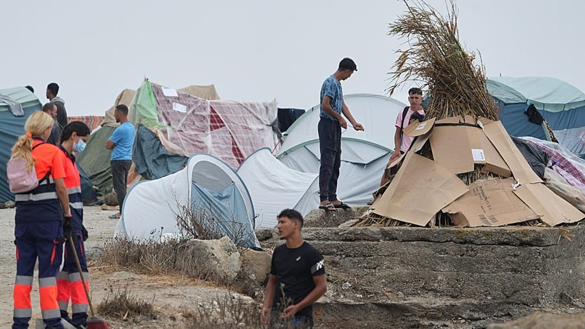 Qaxooti Soomaali ah oo ku sugan dhulka El Trampolín ee Ceuta ayaa ku jira xaalad adag