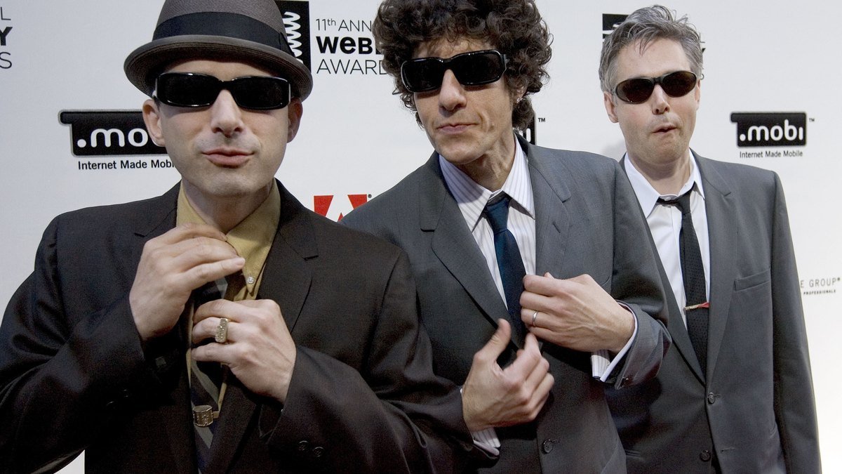 Mike D Oo Ka Tirsanaa Beastie Boys Ayaa Soo Saaray Albamkiisa Keliga Ah ee 'Thank You'