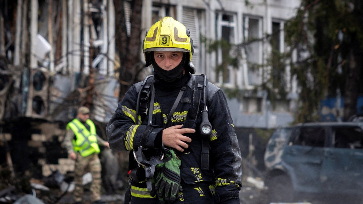 Poland ayaa adkeysay difaaca hawada kadib weerarada Russia ee dhulka NATO