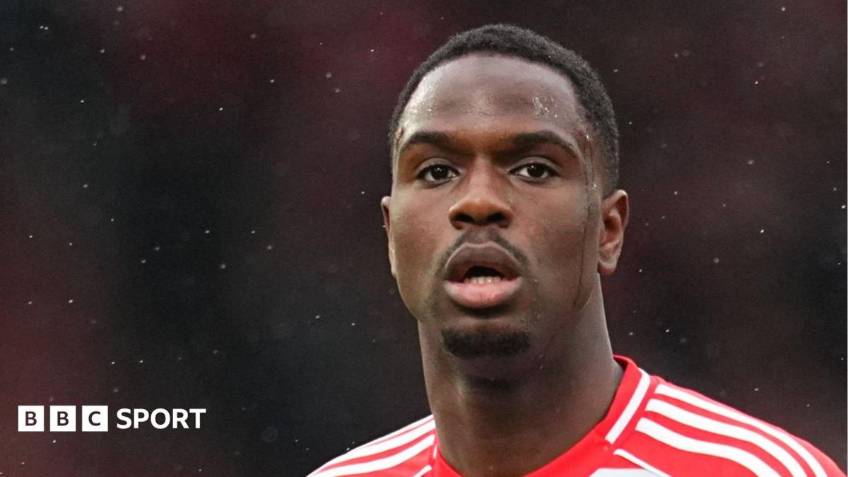 Hull City waa saxiixday Ilyas Ansah ka hor inta uusan uusan ku biirin Premier League
