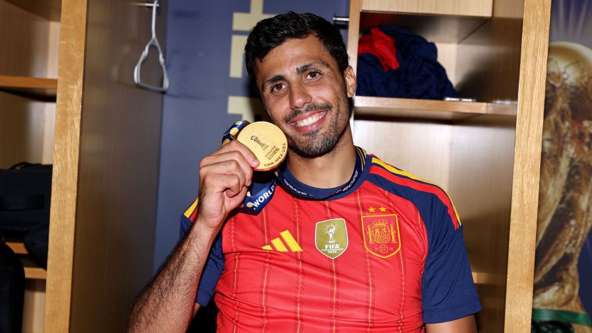 Manchester City Oo Diiday Dalabkii Ugu Horeeyay ee Barcelona ee Rodri