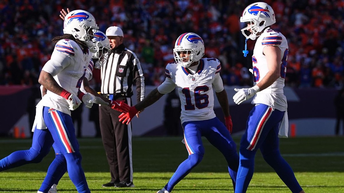 Bills Oo Xareynaya Mecole Hardman Jr. iyo Mitch Wishnowsky
