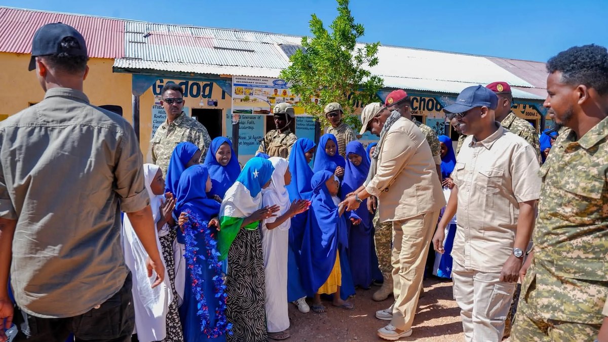 Madaxweyne Deni oo safar ku baxay Bariga Gobolka Mudug