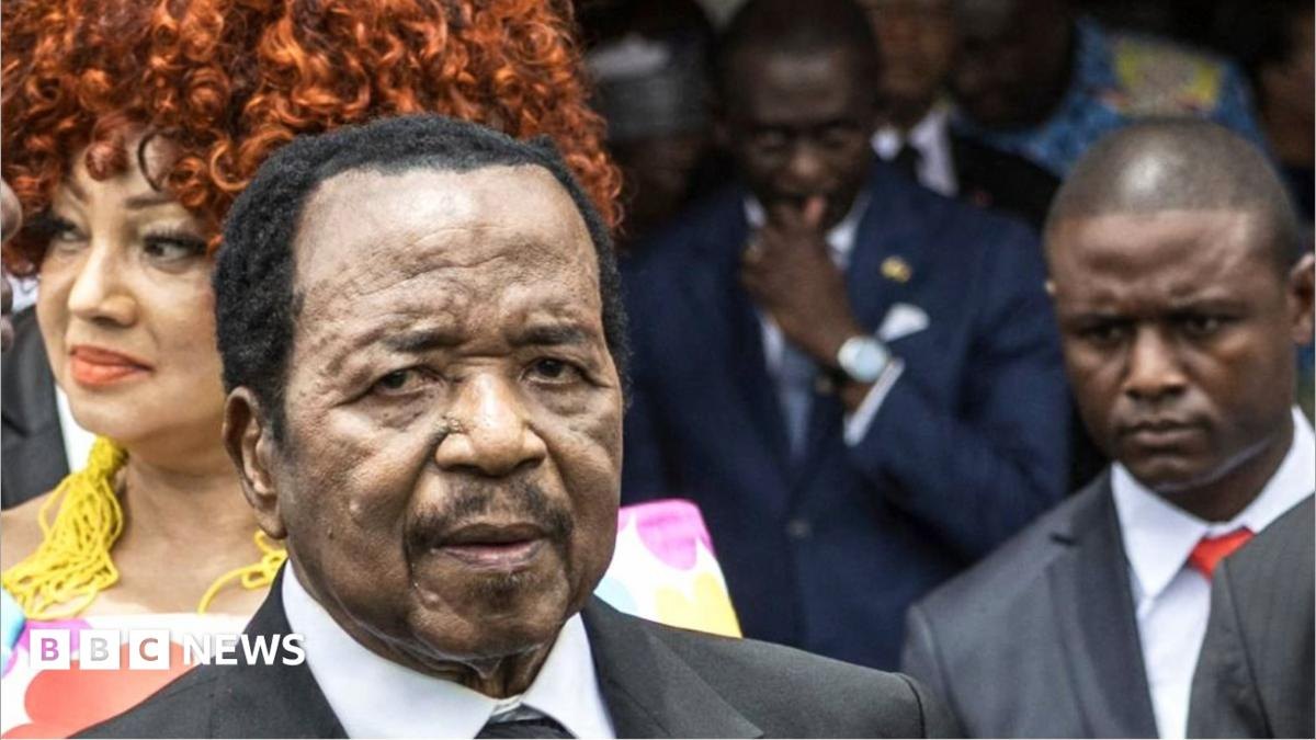 Madaxweynaha Cameroon Paul Biya oo 93 jir ah ayaa dib-u-habayn ku sameeyay ciidanka muddo uu dibadda joogo