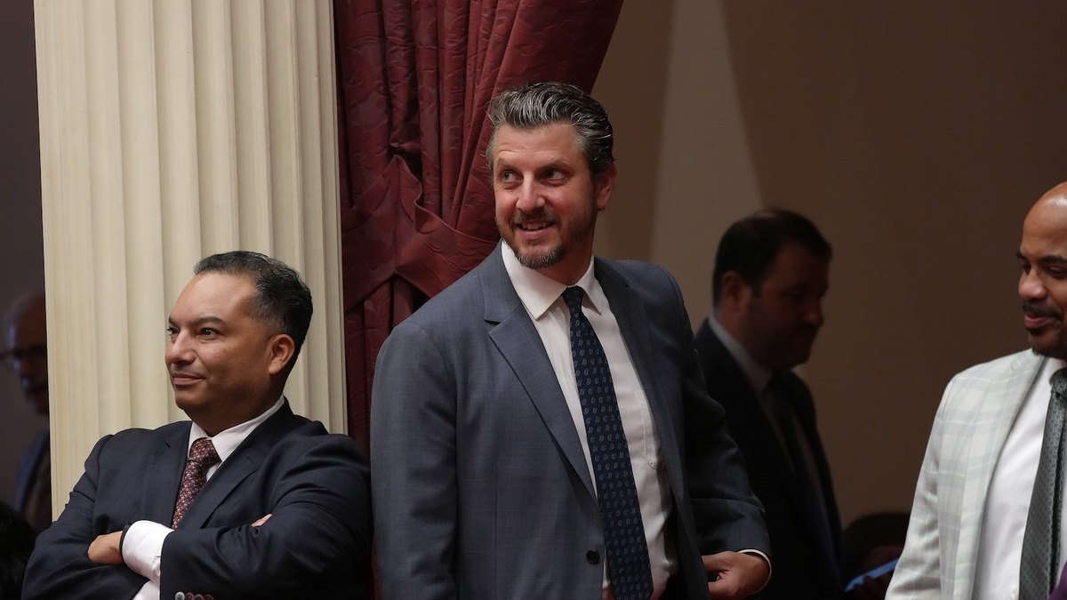 Xildhibaannada California waxay meel mariyeen qorshaha awoodda ah ee dadka u ogolaanaya inay ku xaqiijiyaan awoowdooda Yuhuudda