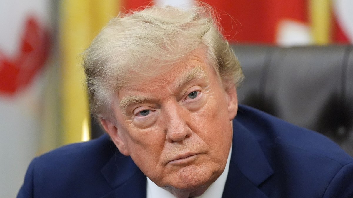 Maxkamad Federaal ah oo laga codsaday inay joojiso amarka labaad ee Trump ee danta jinsiyadda dhalka