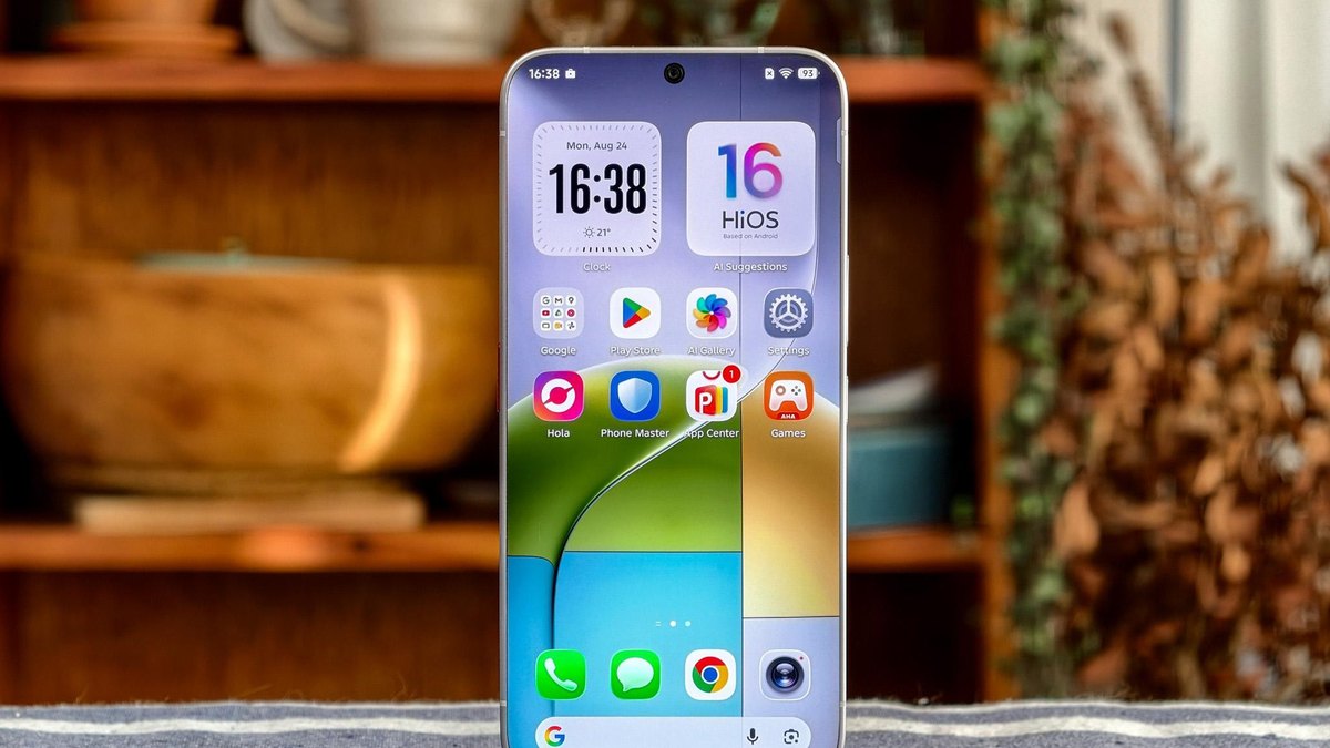 Tecno soo saartay taleefan aan kalyaameyn lahayn oo ah mid aqoonsi ah