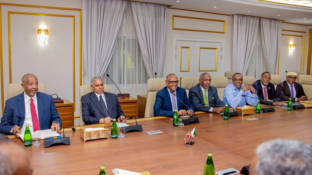 Xisbiga Kulmiye oo si adag uga jawaabay hadalka Ra'isul Wasaare Xamza