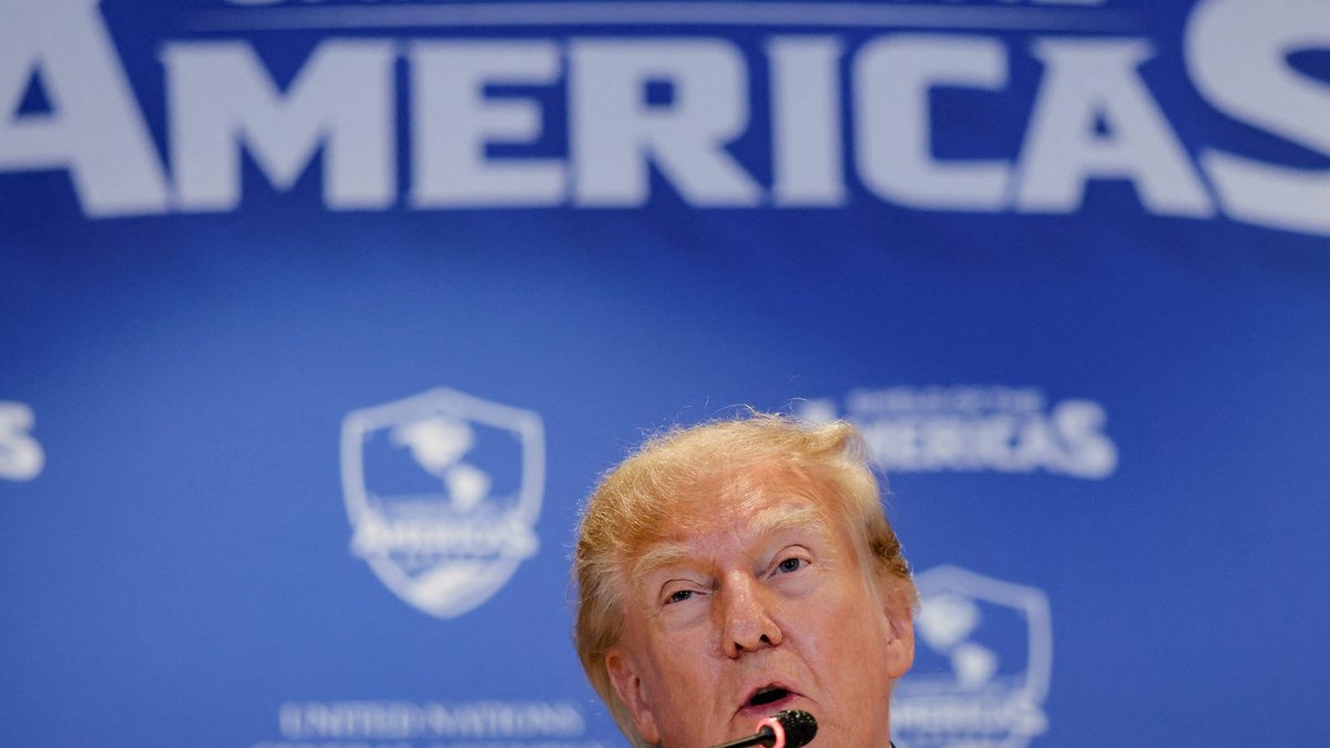 Madaxweynaha Maraykanka Trump wuxuu ku baaqay in la xakameeyo 24-ka ururka dambiyeed ee Bariga Dhexe