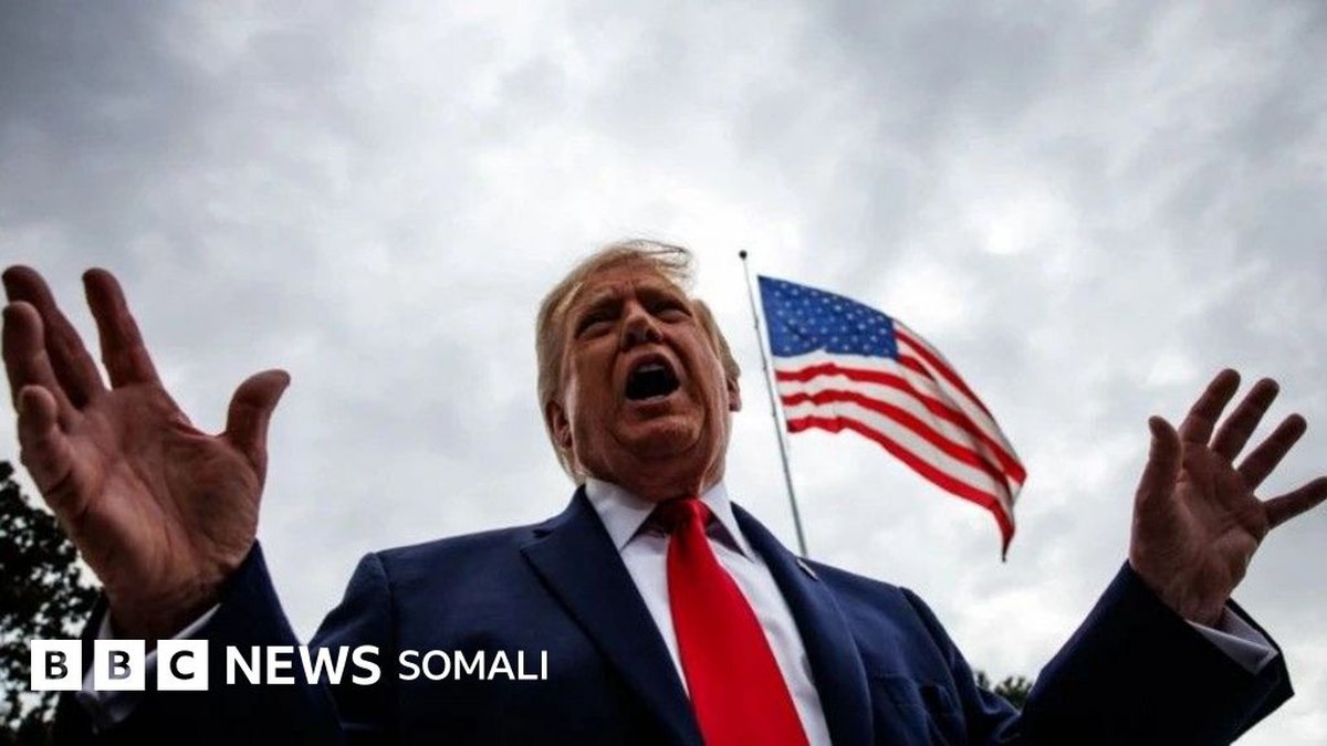 Trump wuxuu diiday qorshaha Iiraan ee marinka Hormuz, balse Madaxweynaha Iiraan wuxuu sheegay in heshiis la gaari karo