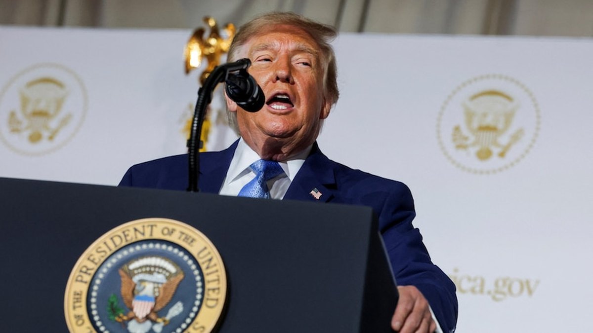 Madaxweyne Trump wuxuu diiday inuu la shaqeeyo Shiinaha oo ku saabsan amniga AI