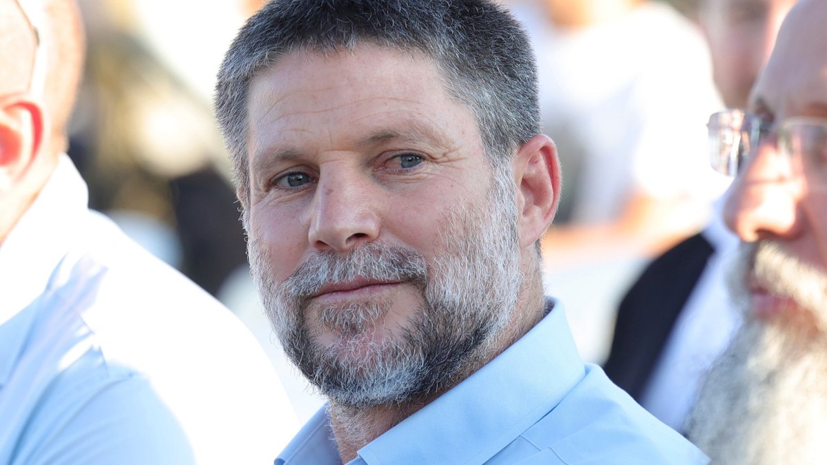 Wasiirka Maaliyadda Imaaraadka Smotrich wuxuu ku baaqayay dagaal ku dhaca Xeebta Galbeedka