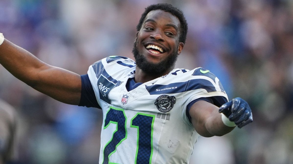 Seattle Seahawks iyo Devon Witherspoon oo heshiiyay qandaraas $132 milyan ah