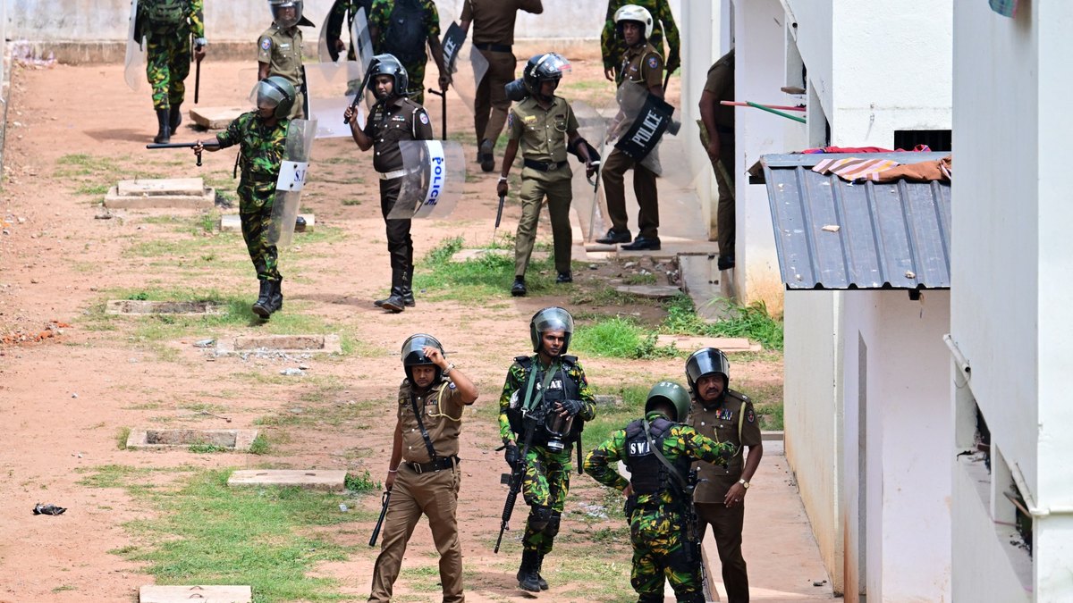 Saddex maxbuus oo ku dhintay rabshado ka dhacay xabsiyada Sri Lanka