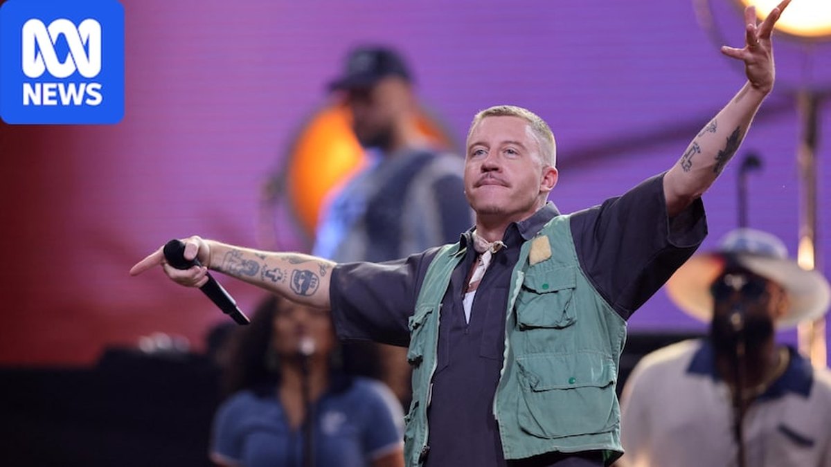 Macklemore wuxuu bilaabay safar 'Free Palestine' kadib markii uu ka baxay ciyaaraha Ed Sheeran
