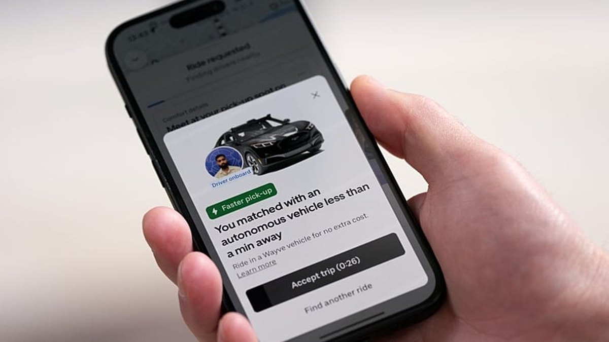 Uber-ka ayaa ka baxay Nijeriya iyo Uganda, waxayna ku dhamaatay adeegyadeeda gaadiidka