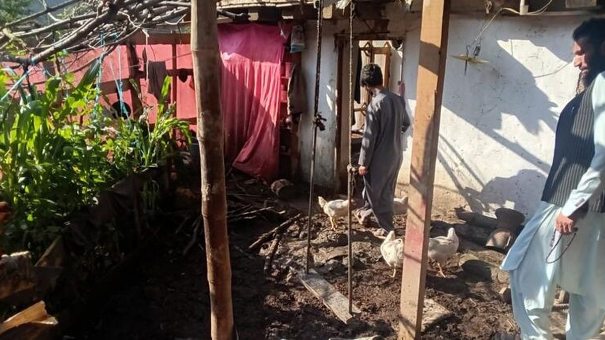 Daadad xooggan oo barakacay 26 qof ee Afghanistan, gargaarkuna wuxuu gaarayaa badbaadayaasha