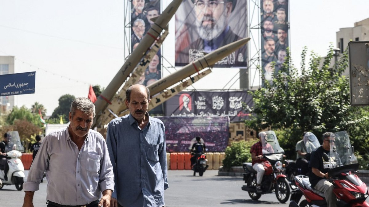 Madaxweynaha UK wuxuu sheegay in aad u badan tahay in Iran ay ka qayb gashay khilaafka garoonka milatari ee Fairford