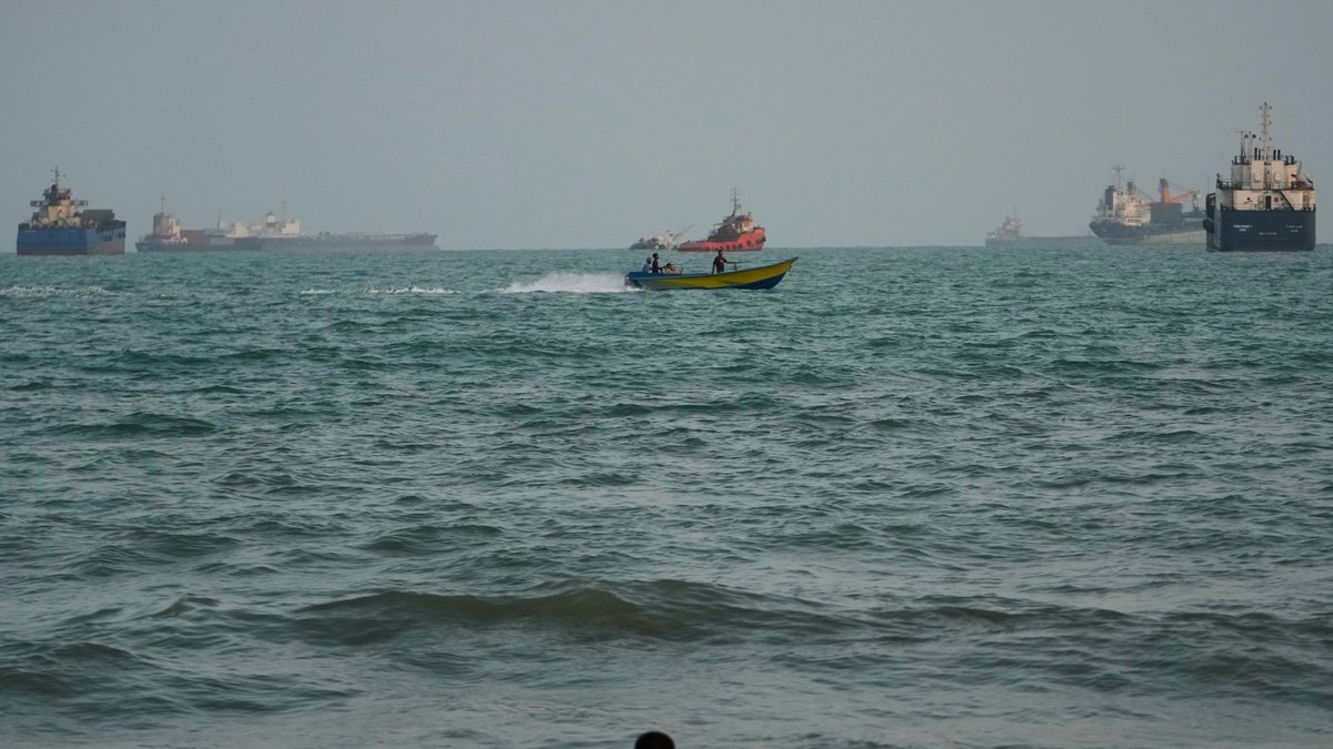 Iran sheegtay inay dhuftay dhulka Mareykanka ee ku jira Badda Hormuz, kadib dagaal cusub oo labada dal u dhexeeya
