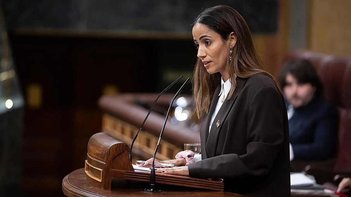 Parlamenta Spain ayaa ogolaatay in dadka reer Sahrawi loo siiyo dhaq-dhaqaaqka rasmiga ah ee Spain