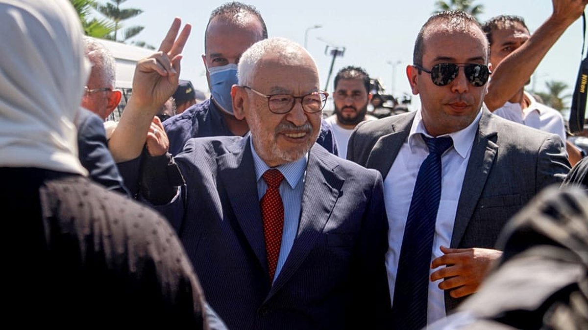 Hoggaamiyaha mucaaradka Tunisia Ghannouchi oo xaaladhiisa caafimaad 'khatar weyn' ku jirta