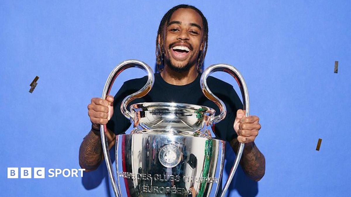 Liverpool Oo Diyaar U Ah Inay Barcola Ku Darto Liiska £100m-ka Labaad