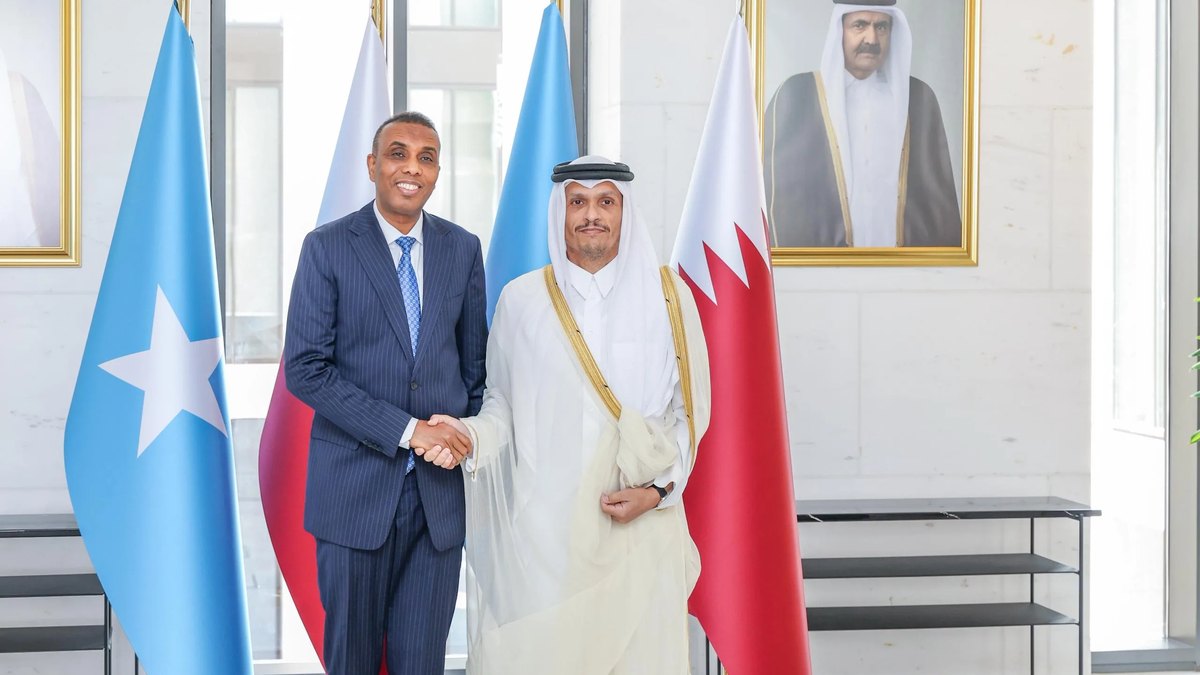 Ra'iisul Wasaaraha Soomaaliya iyo Midowga Qadar oo Doha kala hadlay xiriirka iyo caqabadaha ganacsiga badda
