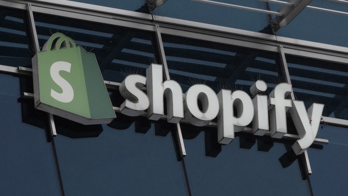 Shopify Weydiiyay in Aqoon-yahannada AI-ka Ee Baraha Ku Jiraan Bixiyaan Ganacsi