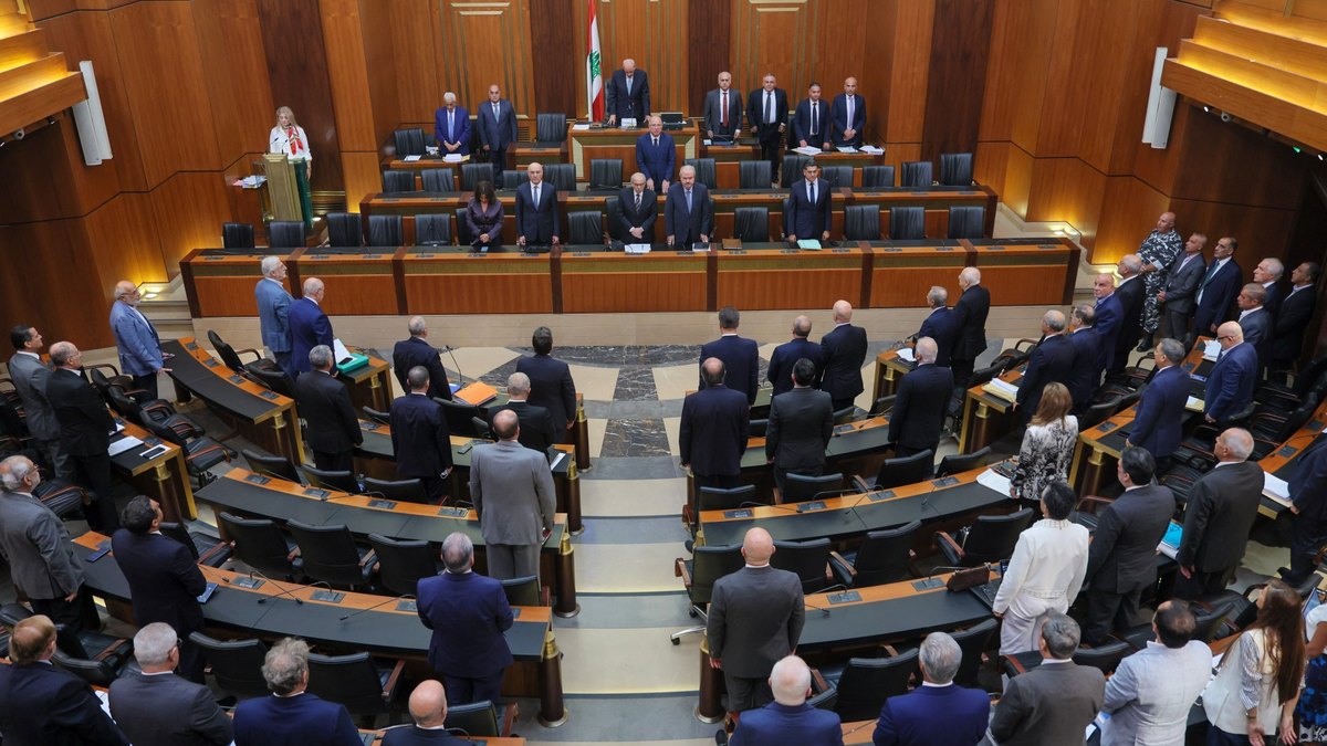Baarlamaanka Lubnaan oo meelmariyay sharci cafis guud, maalin ka dib markii la tirtiray xukunka dil
