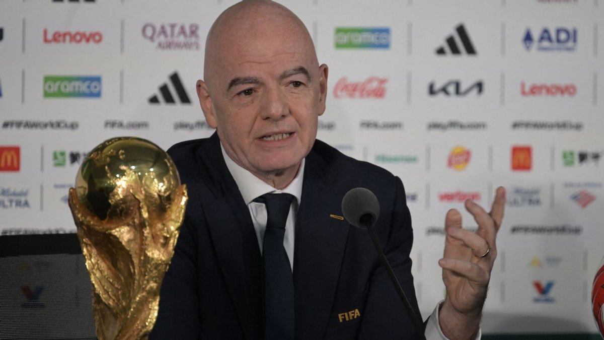 Infantino wuxuu Rabat uga yeeray shir degdeg ah oo ay ka qaybgalayaan mas'uuliyiinta sare ee FIFA