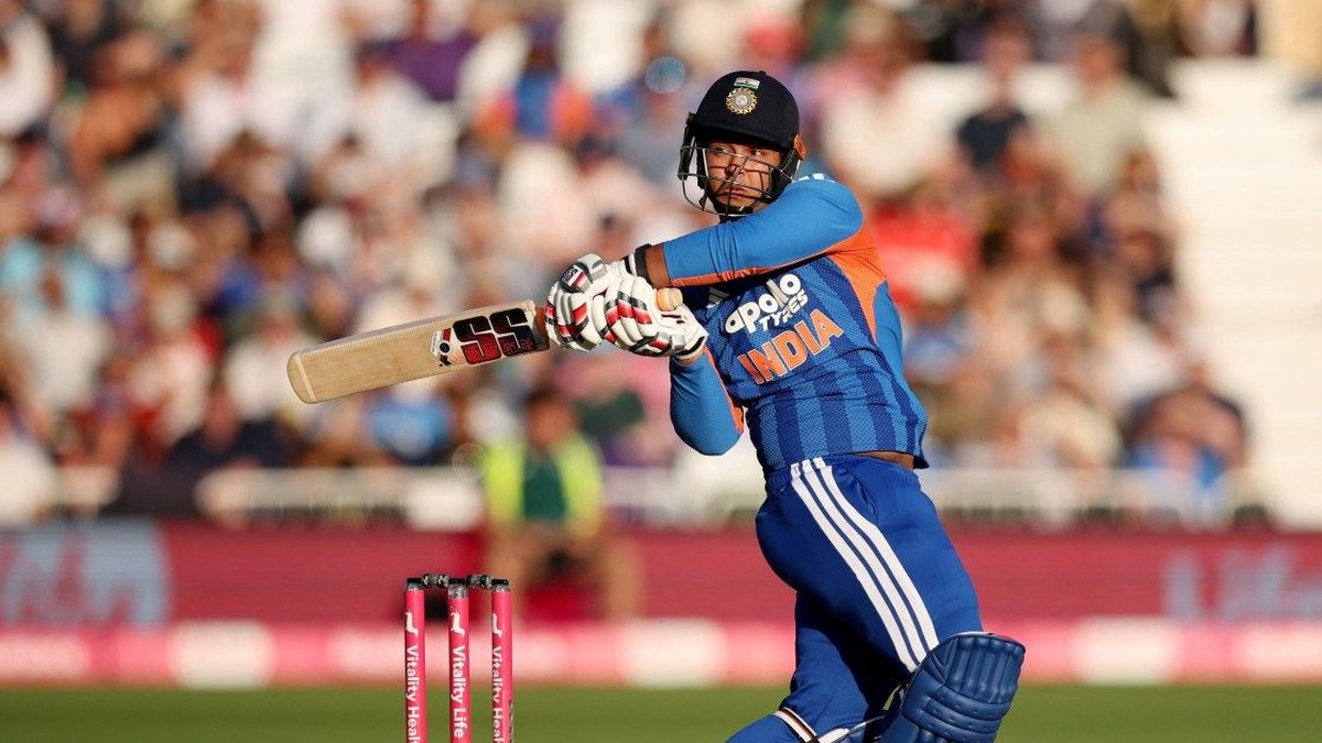 Laxman oo ammaanay Sooryavanshi ka dib qabashadii India ee Zimbabwe 3-0