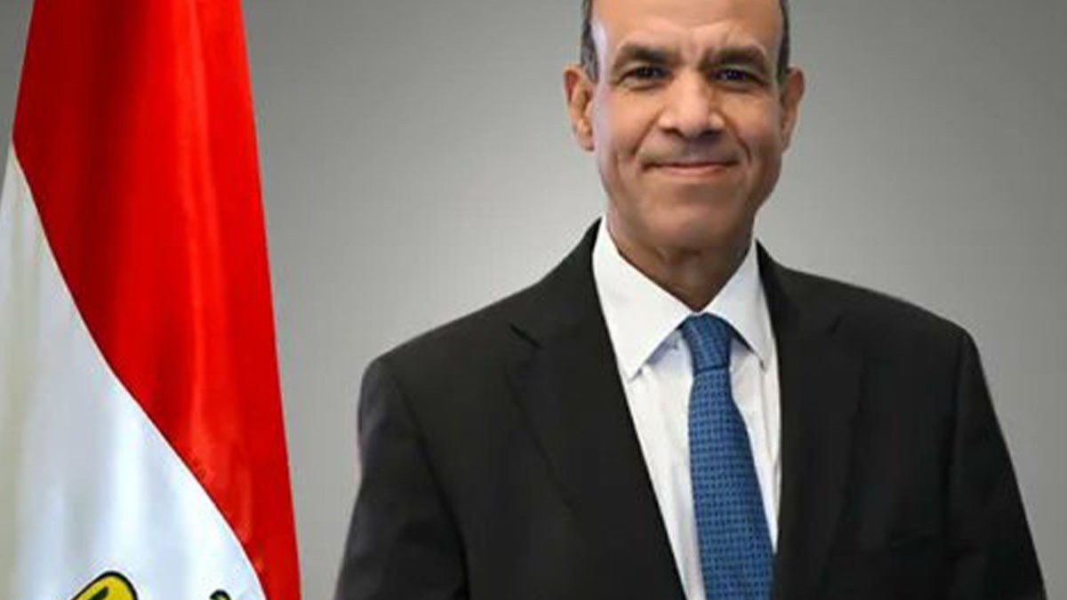 Wasiirka Arrimaha Dibadda Masar Wuxuu La Hadlay Wakiilkiisa Soomaaliya iyo Kuwa Baraha