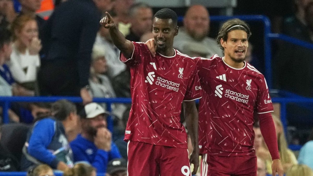 Isak iyo Gakpo ku guuleysteen Liverpool 2-0 Ipswich Town, iyadoo xulka uu ka gudbayo 5-aad