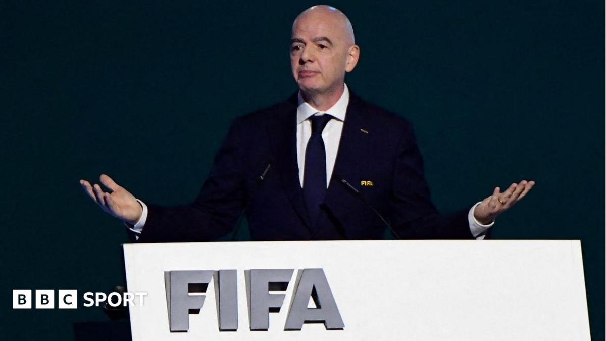 Mucaaradka Infantino waxay galaan hanjabaad 'aan iskaashi lahayn' FIFA
