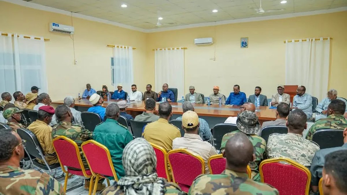 Madaxweynaha Puntland Siciid Cabdullaahi Deni oo kulan ammaan iyo nabadgelyo ah la qaatay saraakiisha ciidamada Gobolka Mudug