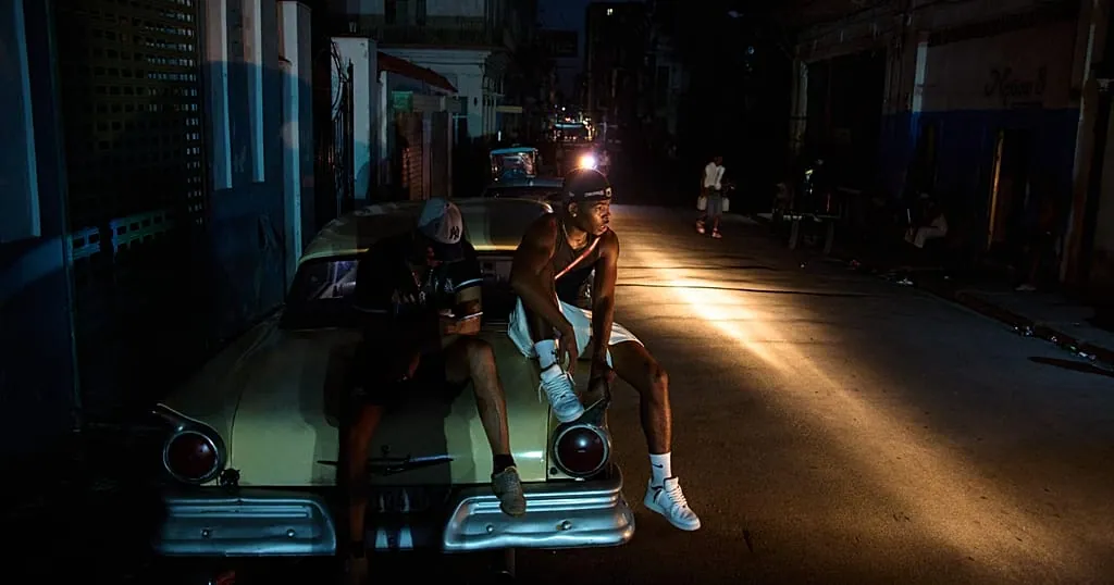 Cubans forced to adapt to life without electricity as oil blockade drags on