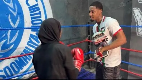 The Somali girls stepping into the boxing ring – and challenging tradition. MOGADISHU, Somalia