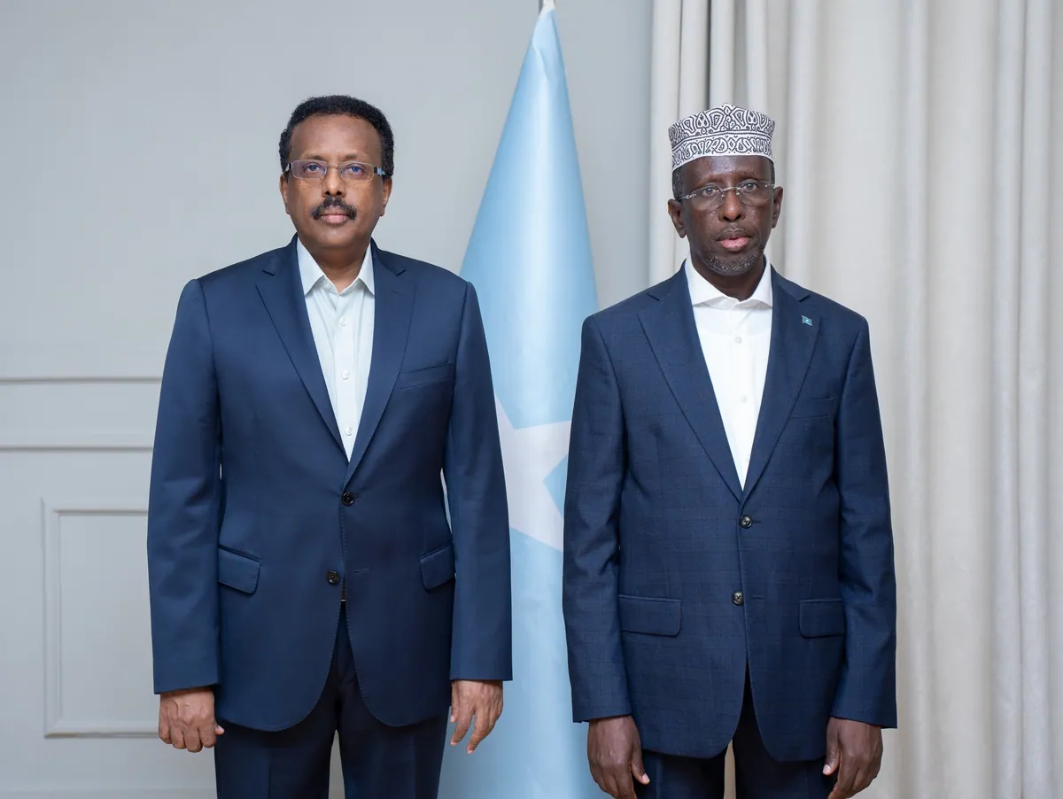 Xog: Kulankii FARMAAJO iyo Shariif oo khilaaf ka dhex abuuray Golaha Mustaqbalka