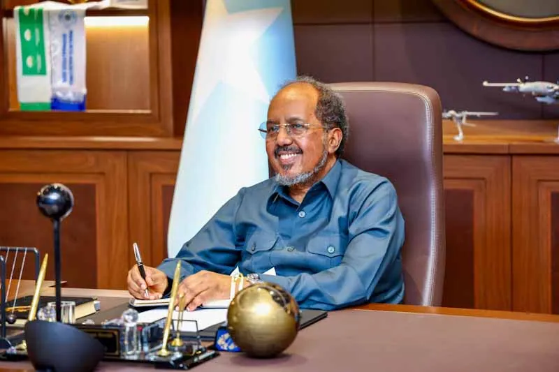 Somalia’s president, international partners hold fresh talks to break electoral deadlock