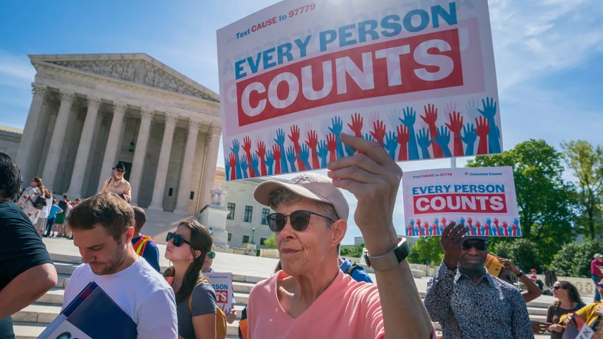 Wararka: Trump officials propose sweeping changes to the census tha…