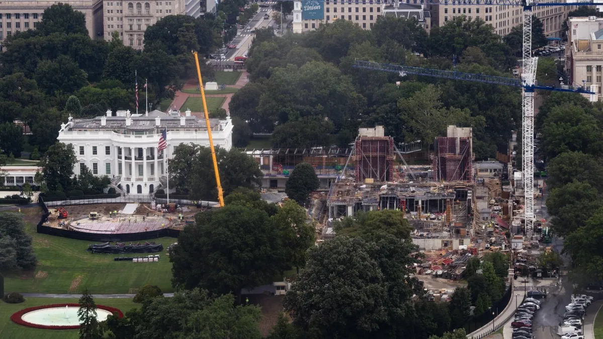 Another court blocks White House ballroom work, teeing up a Supreme Court review