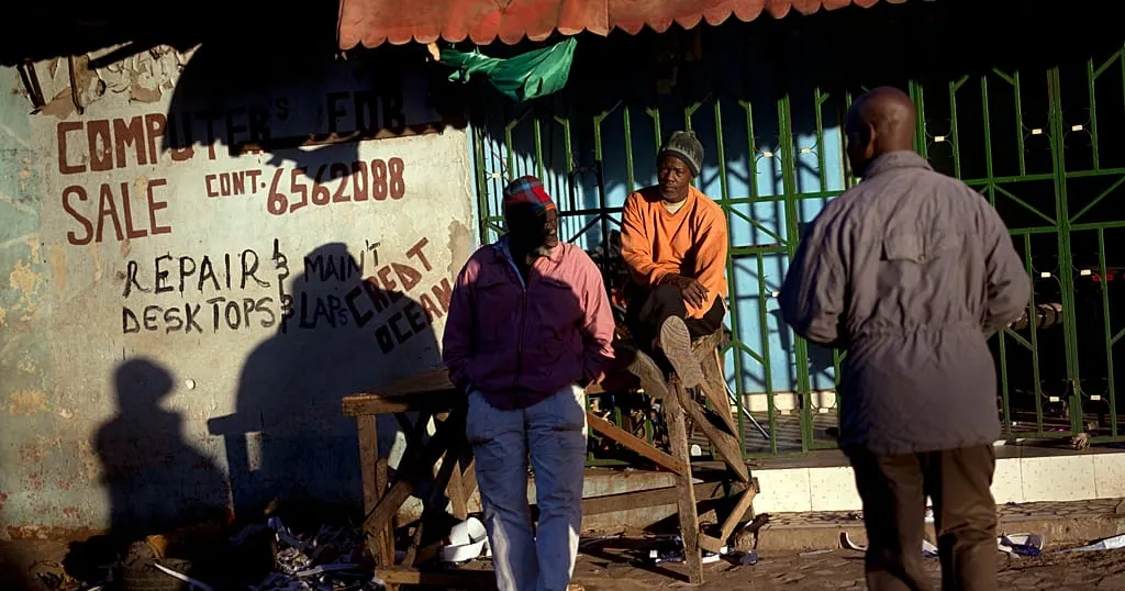 Wararka: ‘We are tired’: Gambians struggle after months of power ou…