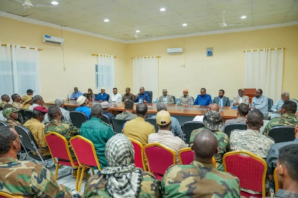 Maraxweyne Deni oo kulan la qaatay saraakiisha ciidamada ee ku sugan gobolka Mudug.