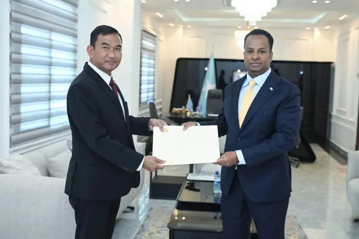 Somalia receives credentials from four newly appointed ambassadors